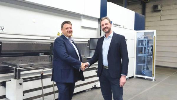 overname-ams-door-octopus-capital